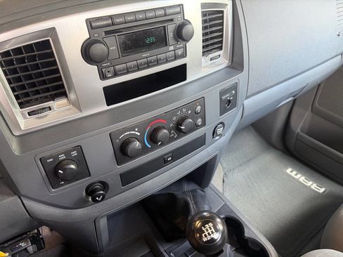 Used 2007 Dodge Ram 2500 Truck SLT w/ Trailer Tow Group AWD/4WD image 5