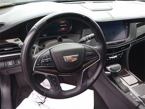 Used 2018 Cadillac CT6 Platinum image 12