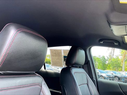 Used 2022 Chevrolet Equinox RS w/ RS Leather Package FWD image 14
