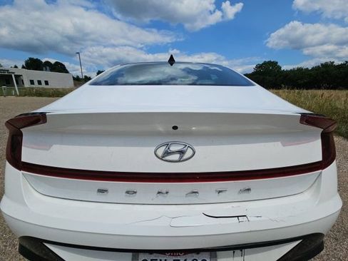 Used 2023 Hyundai Sonata SEL w/ Convenience Package FWD image 4
