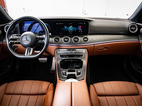 Used 2023 Mercedes-Benz E 450 4MATIC Cabriolet image 29