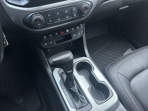 Used 2018 Chevrolet Colorado ZR2 image 20