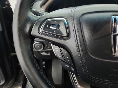 Used 2017 Lincoln MKZ Reserve w/ Technology Package FWD image 18