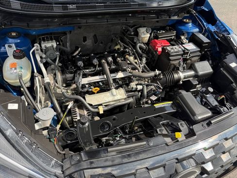 Used 2024 Nissan Kicks SR FWD image 29
