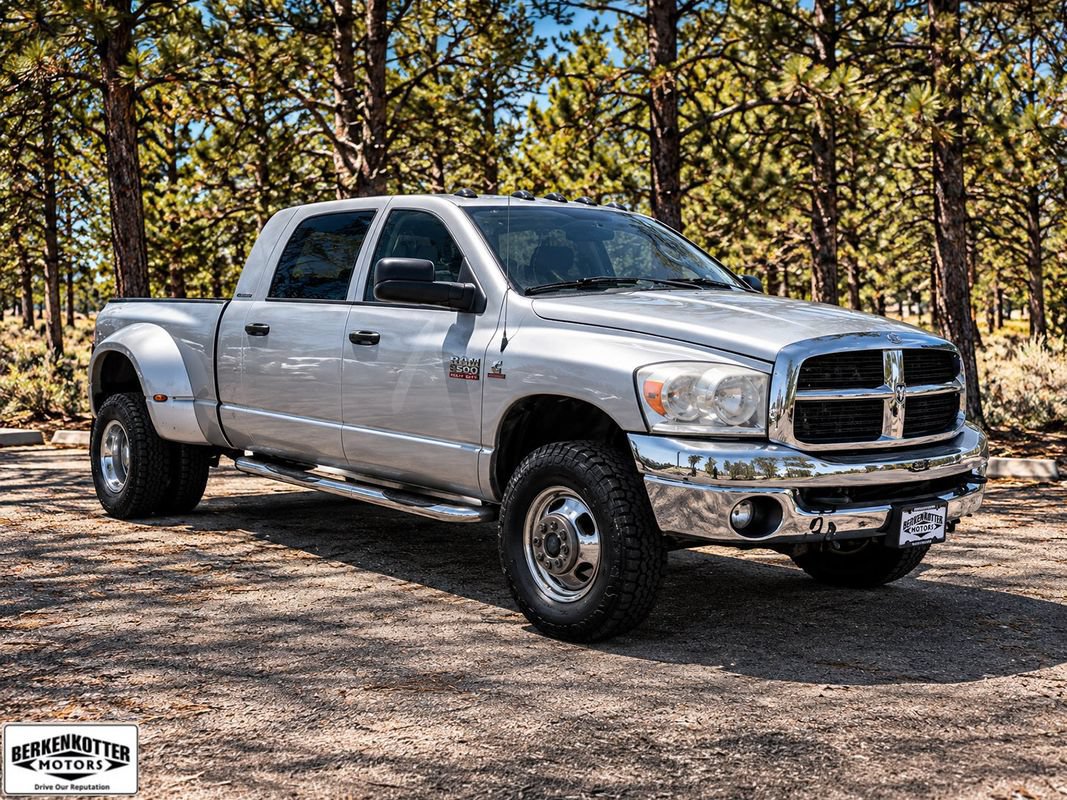 Used 2007 Dodge Ram 3500 Truck SLT w/ Light Group AWD/4WD image 1
