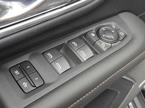 Used 2023 GMC Yukon AT4 image 27