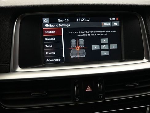 Used 2019 Kia Optima S image 17