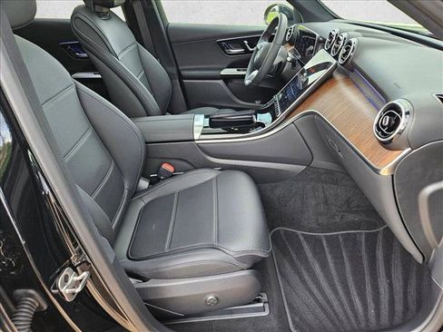Certified 2026 Mercedes-Benz GLC 300 image 21