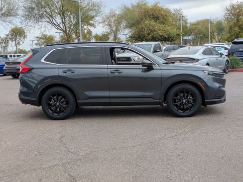 Used 2024 Honda CR-V Sport-L image 2