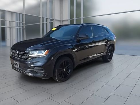 Used 2022 Volkswagen Atlas Cross Sport SEL R-Line AWD/4WD image 4