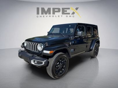 Used 2025 Jeep Wrangler Unlimited Sahara w/ Safety Group
