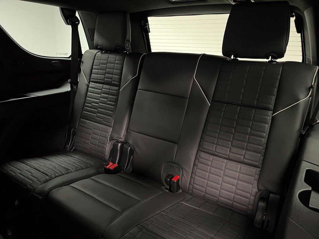 Used 2026 Cadillac Escalade V AWD/4WD image 54