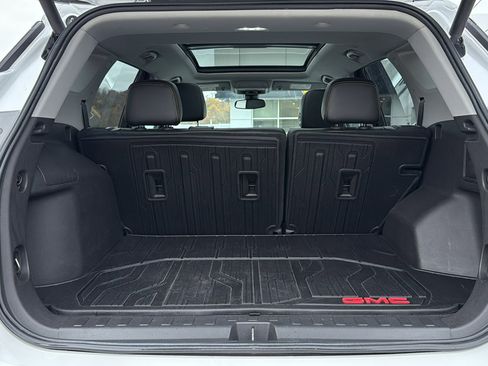 Certified 2021 GMC Terrain SLT w/ Infotainment Package II image 30