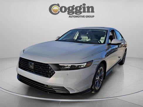 New 2025 Honda Accord EX-L image 1