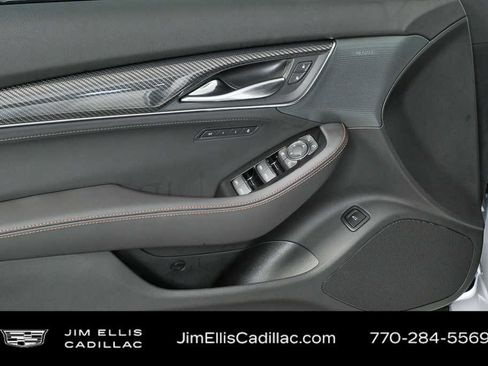 New 2026 Cadillac CT5 V image 6