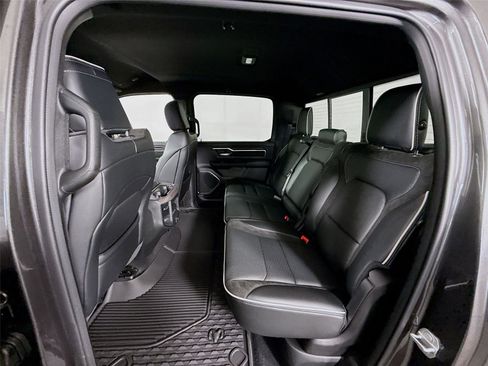 New 2026 RAM 1500 Laramie AWD/4WD image 18