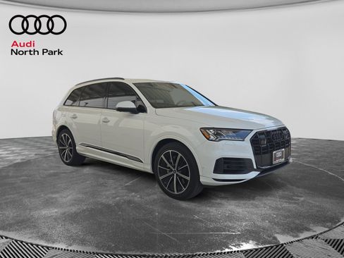 Used 2023 Audi Q7 3.0T Prestige AWD/4WD image 7