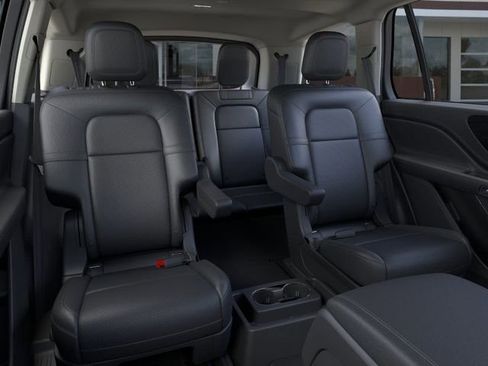 New 2026 Lincoln Aviator AWD image 11