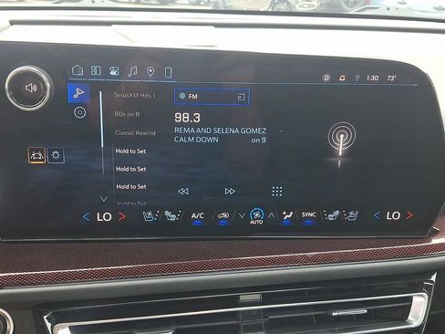 Used 2024 Chevrolet Traverse RS AWD/4WD image 19