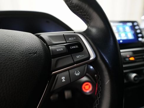 Used 2019 Honda Accord Sport image 18