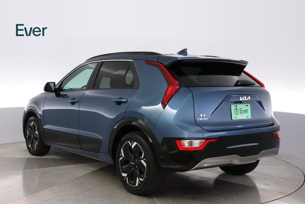 Used 2024 Kia Niro Wind FWD image 17