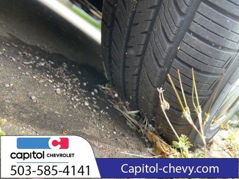 Used 2015 Toyota Camry XLE FWD image 14