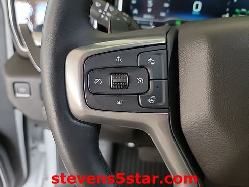 Used 2023 Chevrolet Silverado 1500 RST w/ Z71 Off-Road Package AWD/4WD image 19