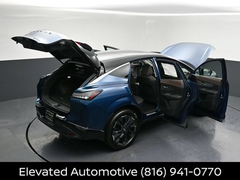 Certified 2026 Nissan Murano Platinum w/ Cargo Package AWD/4WD image 36