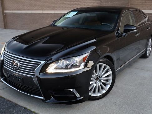 Used 2013 Lexus LS 460 4dr Sedan AWD image 5