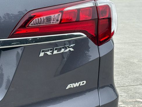 Used 2017 Acura RDX AWD image 12