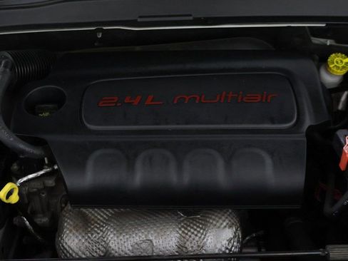 Used 2020 Jeep Renegade Latitude image 17