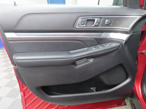 Used 2018 Ford Explorer Sport w/ Equipment Group 401A image 65