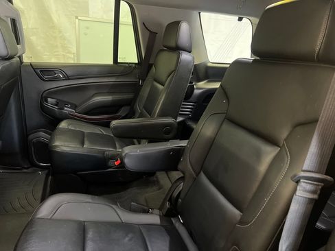 Used 2019 GMC Yukon SLT AWD/4WD image 38