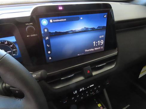 New 2026 Subaru Outback Limited XT image 18