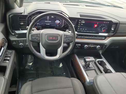 Used 2023 GMC Sierra 1500 Elevation image 19