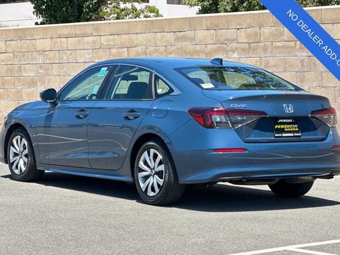 Used 2025 Honda Civic LX image 6