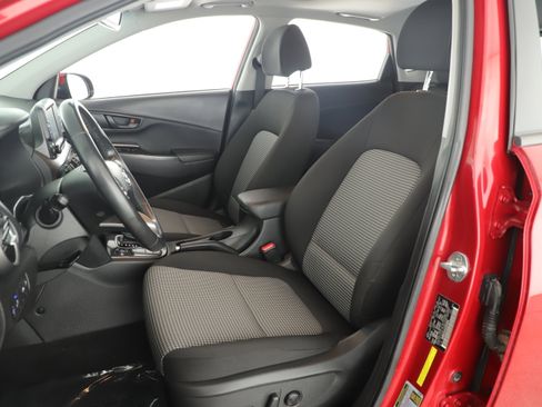 Used 2020 Hyundai Kona SEL Plus w/ Cargo Package image 11