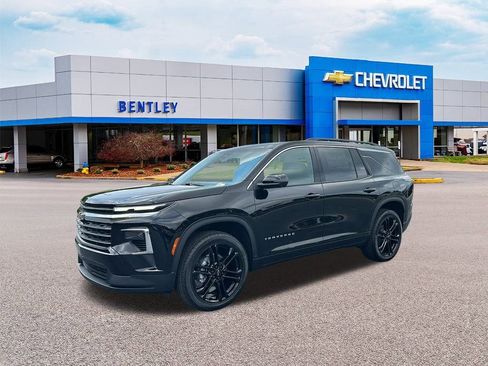 New 2026 Chevrolet Traverse LT w/ Driver Confidence Package image 1