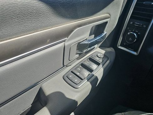 Used 2017 RAM 1500 Lone Star image 19