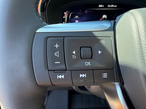 New 2026 INFINITI QX60 Luxe w/ Family Package image 22