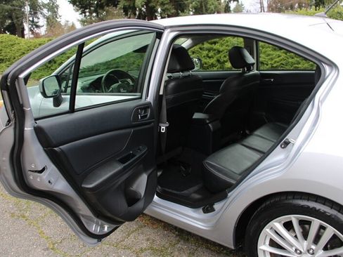 Used 2012 Subaru Impreza 2.0i Limited w/ Popular Pkg 2 image 16