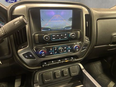 Used 2015 Chevrolet Silverado 1500 LTZ Z71 w/ LTZ Plus Package AWD/4WD image 18