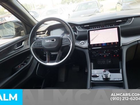 Used 2024 Jeep Grand Cherokee Limited 4xe AWD/4WD image 21