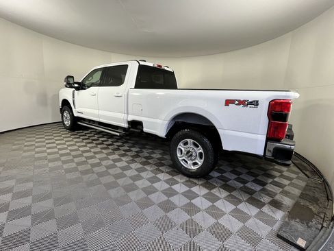 New 2026 Ford F250 XLT w/ XLT Premium Package image 3