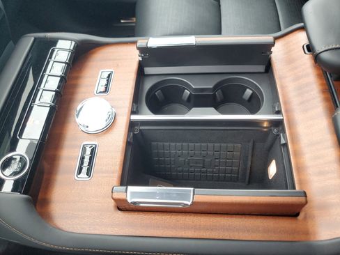 New 2026 Lincoln Navigator L Black Label image 26