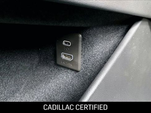 Used 2025 Cadillac Escalade ESV Sport w/ Touring Package AWD/4WD image 36