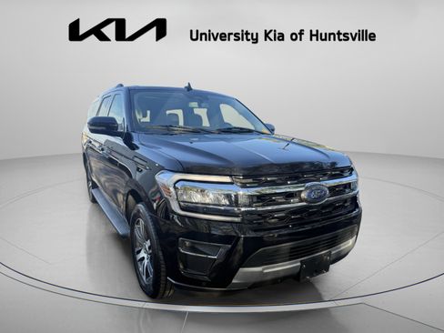 Used 2024 Ford Expedition Max Limited image 2