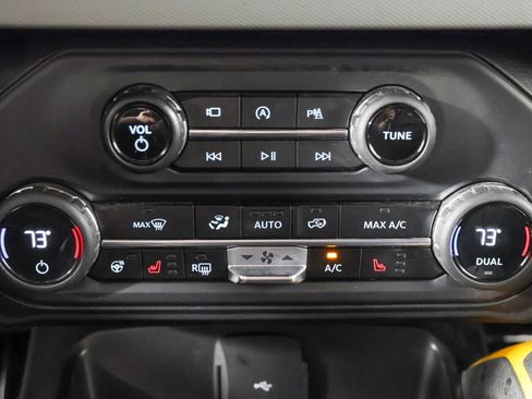 Used 2023 Ford Bronco Badlands AWD/4WD image 34