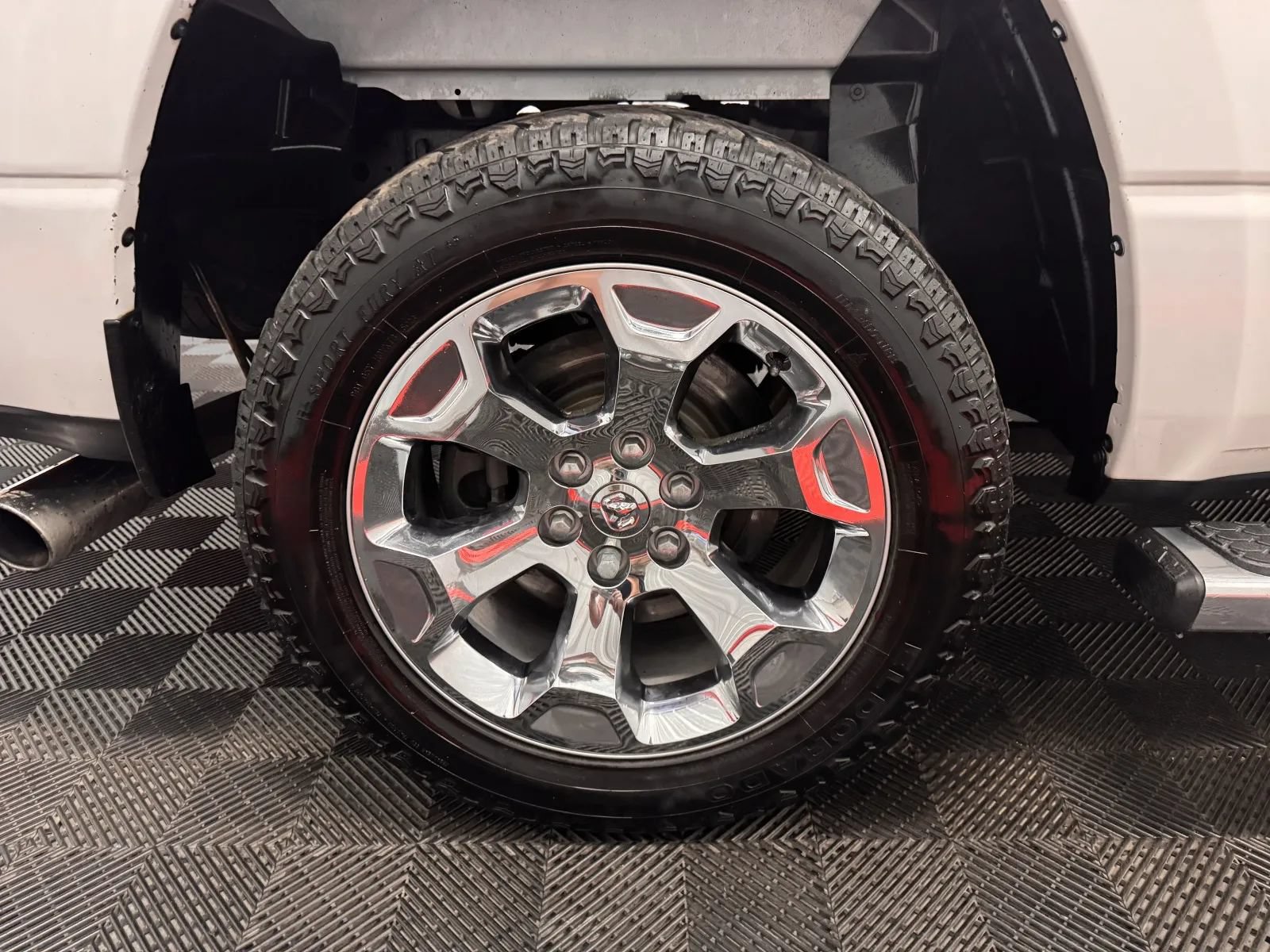Used 2019 RAM 1500 Big Horn AWD/4WD image 16
