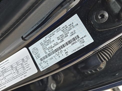 Used 2023 Ford F250 Platinum AWD/4WD image 17